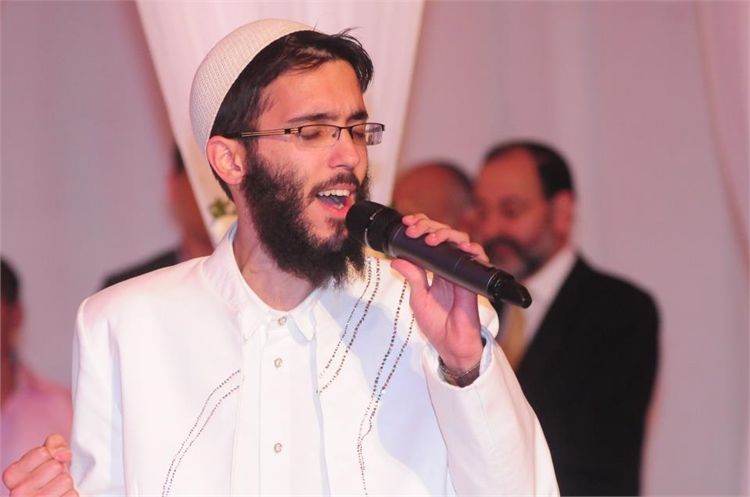הכירו את זמר החתונות של ישראל 1
